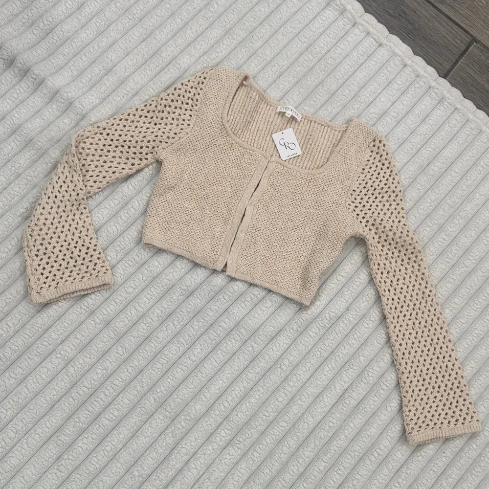 🤍Creamon Crochet Cream long sleeves top